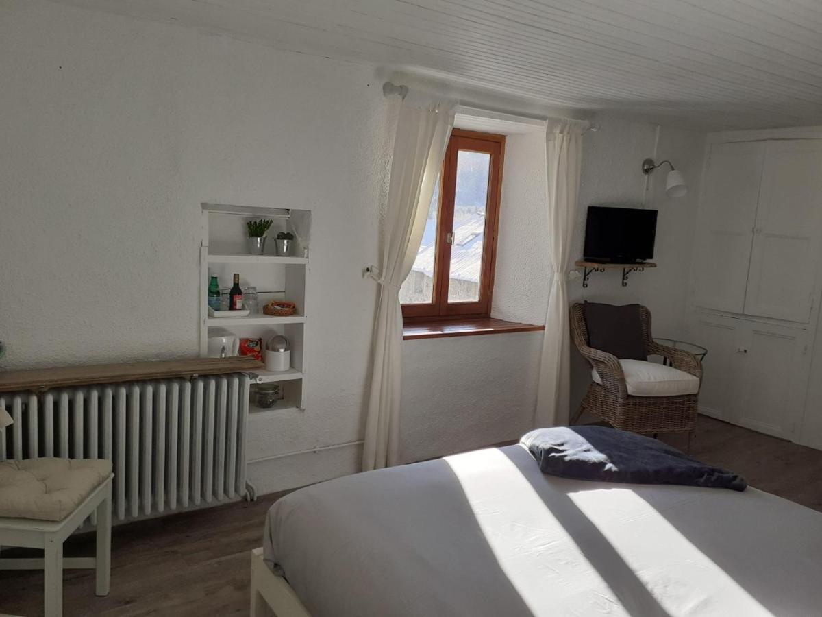 Bed And Breakfast Les Airelles Val-des-Prés Esterno foto